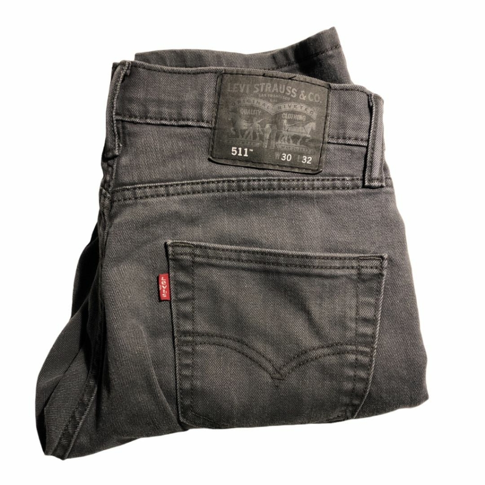 Levi's slim straight leg 511 jeans 30/32